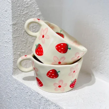 Ins Чаша с ягоди, рисувани на ръка, керамична чаша Сакуры, на сладко малко цвете, чаша за еспресо, кафе с мляко, подарък за деца и момичета