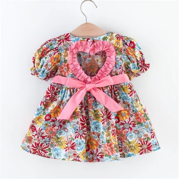 Лятна плажна пола за малки момичета във формата на сърце с кухи цвете, къс ръкав, през цялата силует, ежедневна рокля
