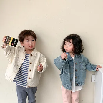 2022 Пролетта на нови детски дънкови палто унисекс в корейски стил, однотонная горна дреха с дълъг ръкав за малки деца, ежедневни якета