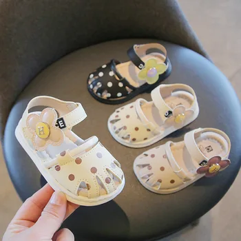 2023 нови Летни сандали на точки за малки момичета, малки детски сандали в цветенце, сандали Малка принцеса