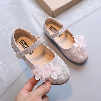 Детски кожени обувки, пролетно ежедневни обувки с перлата на цвете и мека подметка за момиченца, модел обувки на принцесата за момичета