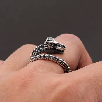 Купи уникален пръстен от сребро 925 проба, елегантен светъл черен пръстен с кост от динозавър, безименния пръст, за жени, мъже украса в стил пънк-рок Купи уникален пръстен от сребро 925 проба, елегантен светъл черен пръстен с кост от динозавър, безименния пръст, за жени, мъже украса в стил пънк-рок 2